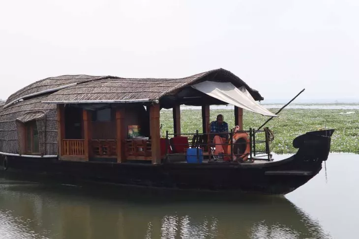 Explore The Beauty Of Serene Alleppey Canals With Backwaters Trip In Kerala