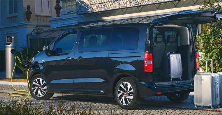 Fiat e-Ulysse electric minivan