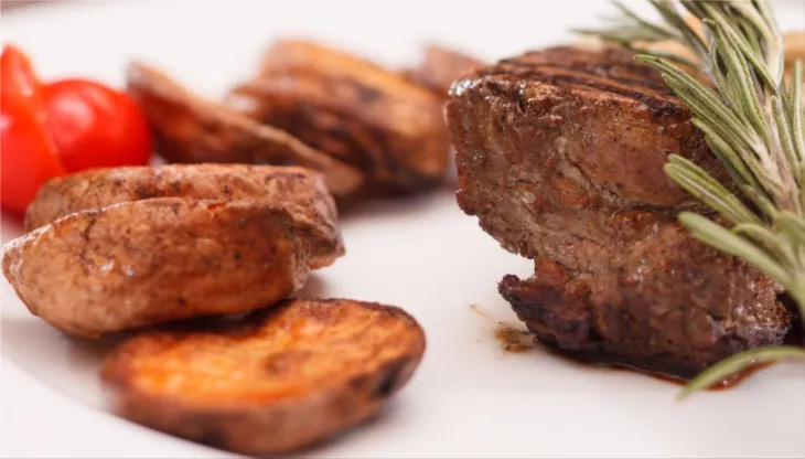 Grilled beef with sweet potatoes