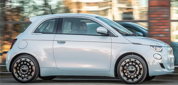 The new Fiat 500e once again in first place among electric cars in Germany in April