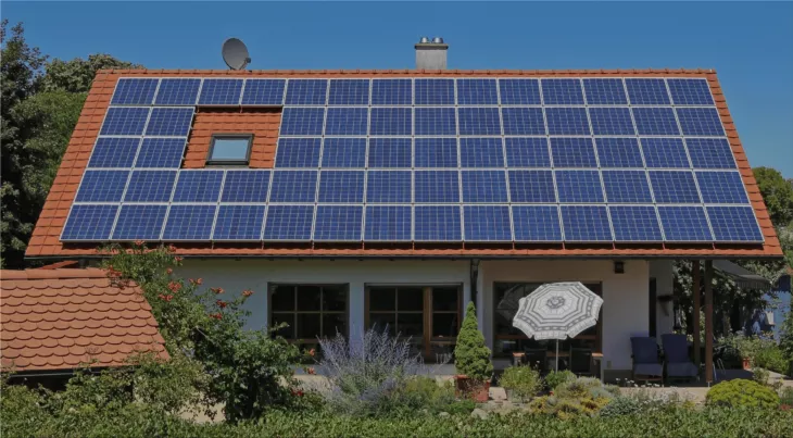 Things to be considered when purchasing a rooftop solar system