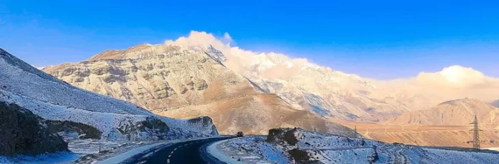 Kashmir Tours: Get Snow Adventure In Kashmir Mountains